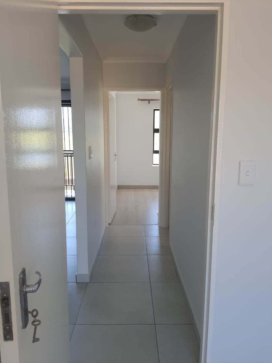 To Let 2 Bedroom Property for Rent in Gordons Bay Central Western Cape